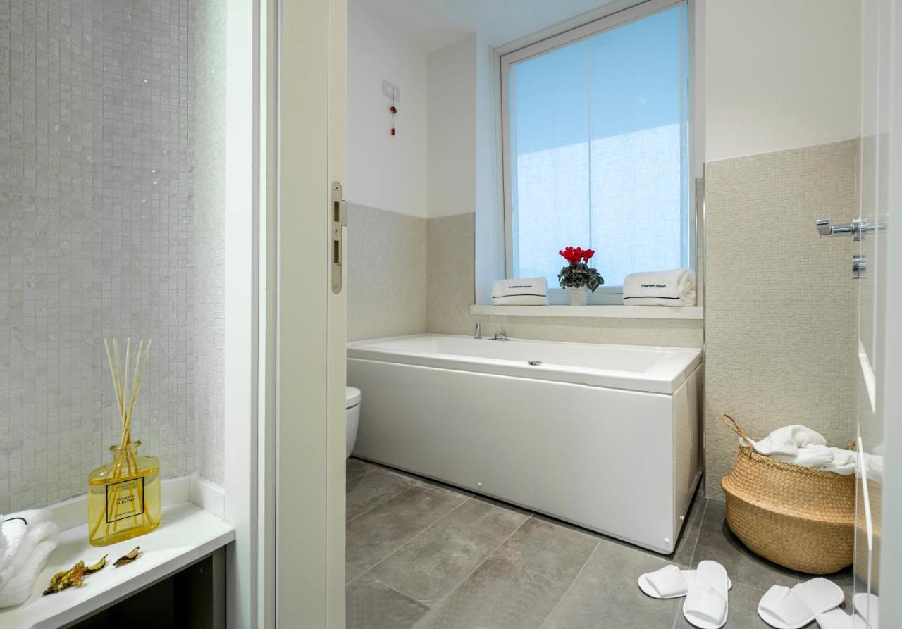 Bed and Breakfast Crescent Moon Salerno Esterno foto
