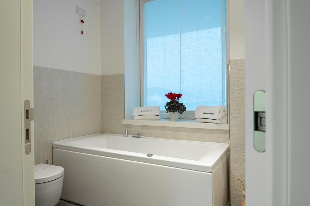Bed and Breakfast Crescent Moon Salerno Esterno foto