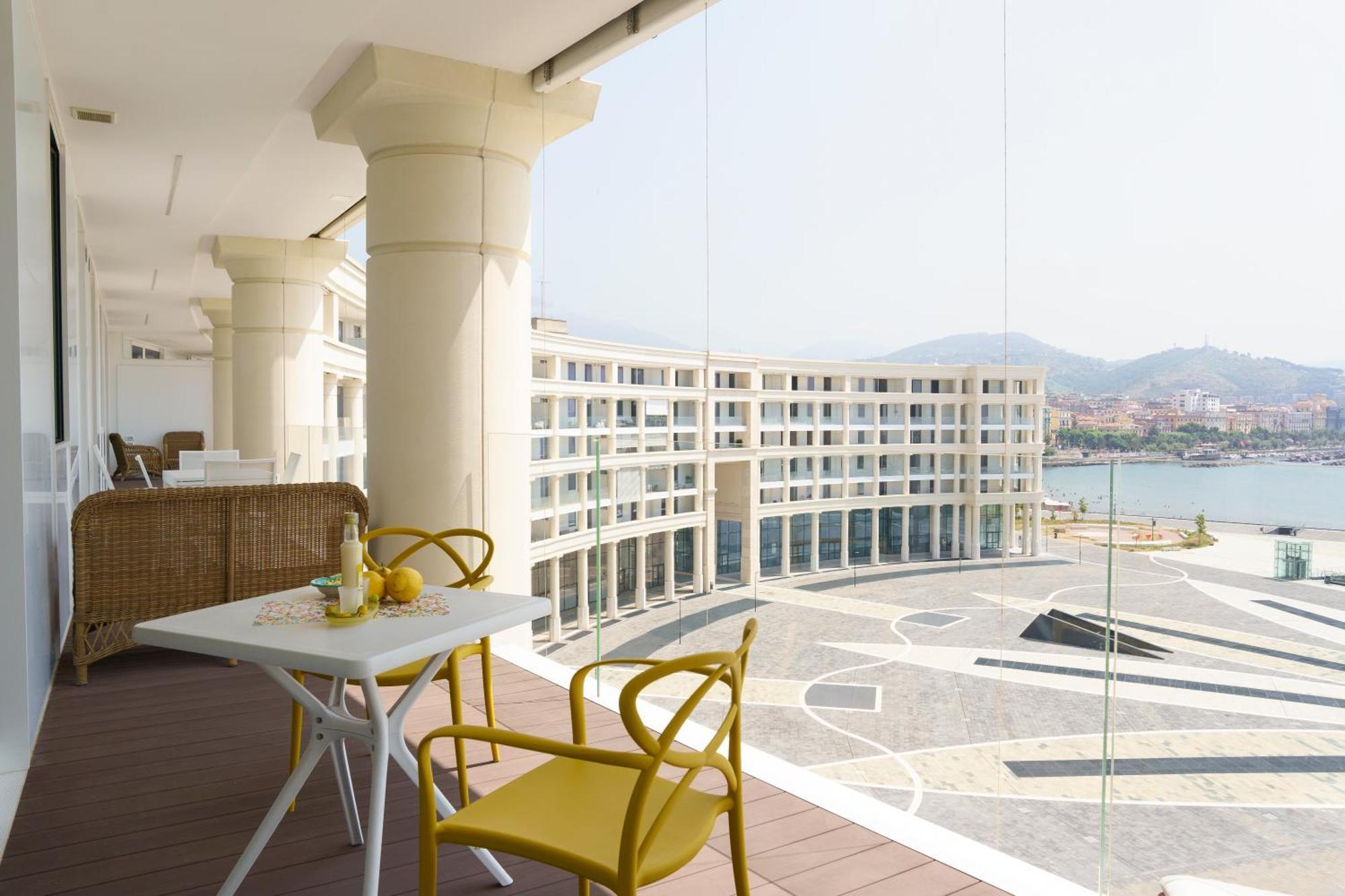 Bed and Breakfast Crescent Moon Salerno Esterno foto