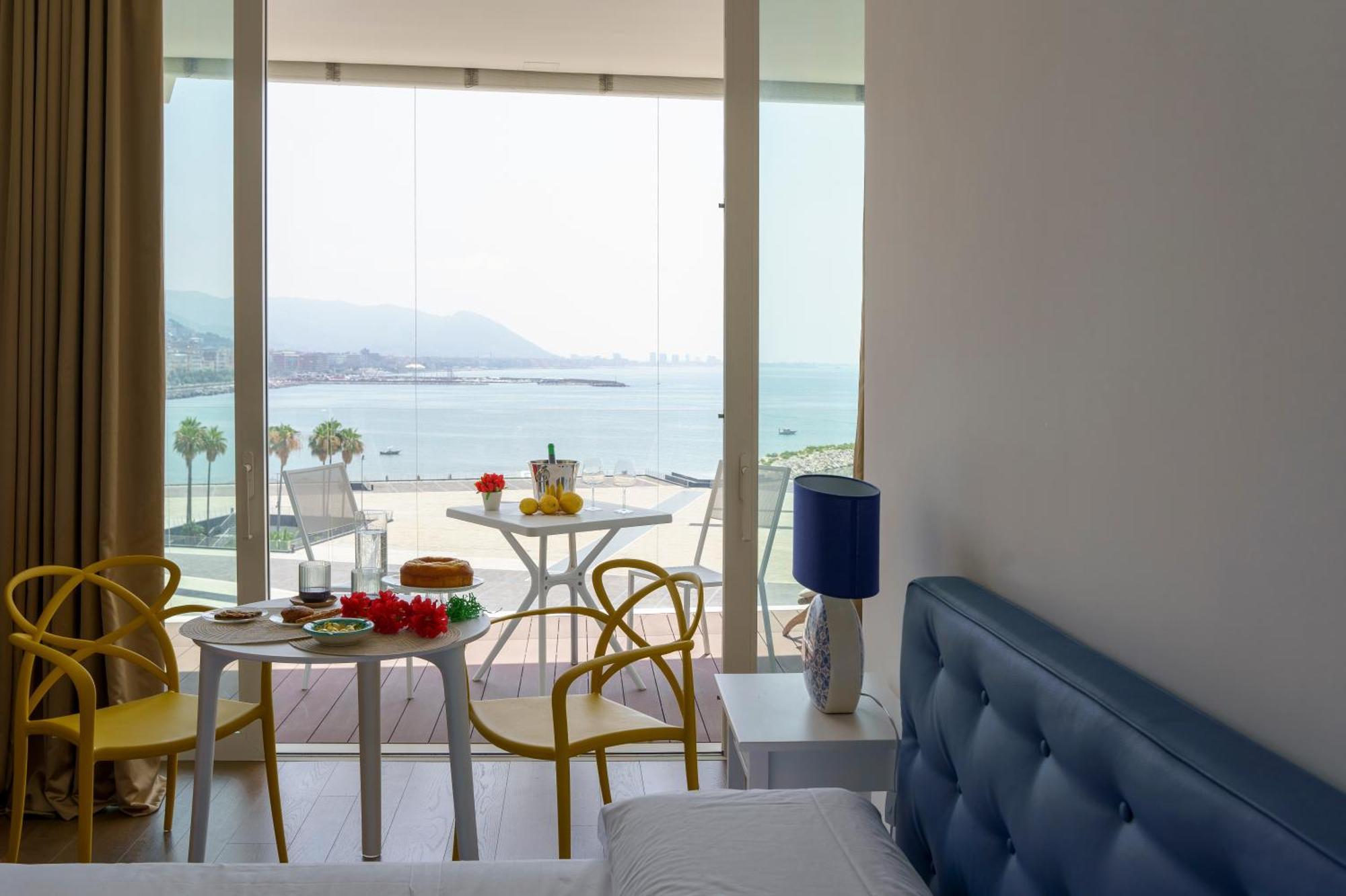 Bed and Breakfast Crescent Moon Salerno Esterno foto